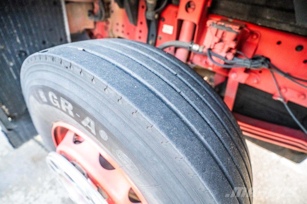MAN TGS 35.400 BB+ EFFER 395 (4x)+JIB(4x) 全路面起重機/吊車