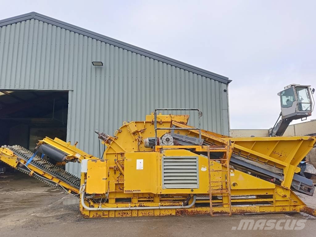Rubble Master RM 60 crusher vergruizer roterend rotor haakarm Mobile crushers
