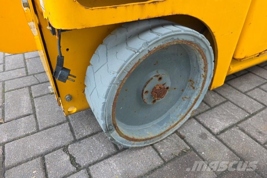Haulotte Compact 10 As-Is, Electric, 10m Working Height, 45 Scissor lifts
