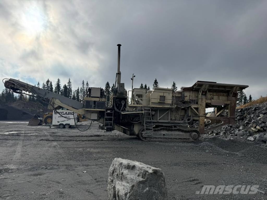 Metso 110 自走式スクリーン
