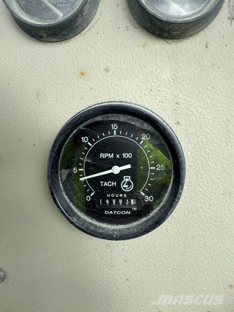 Metso 110 自走式スクリーン
