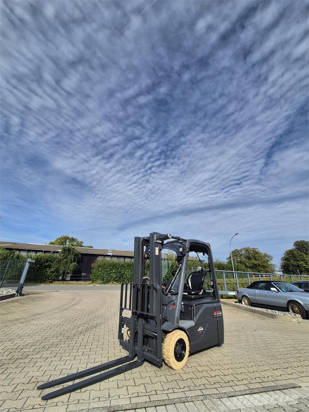 Linde E14-02 Electric forklifts