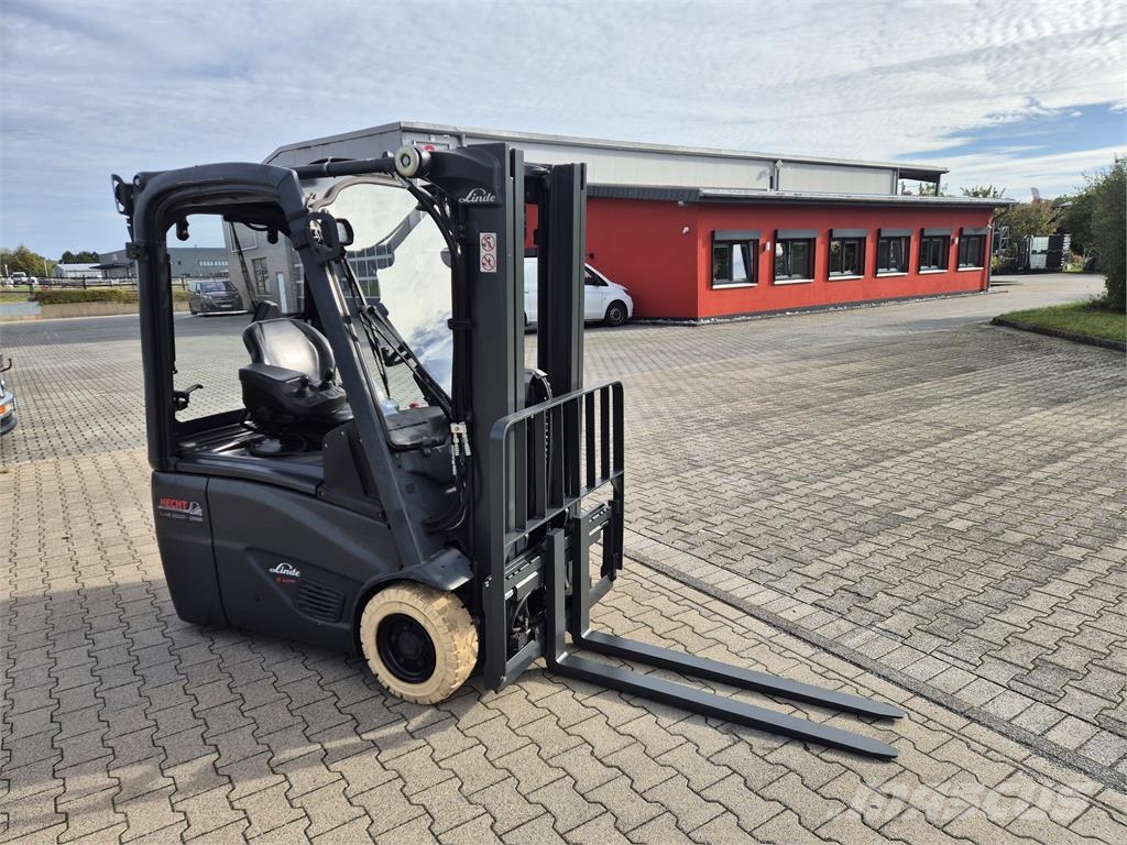 Linde E14-02 شاحنات ذات رافعات شوكية تعمل بالكهرباء