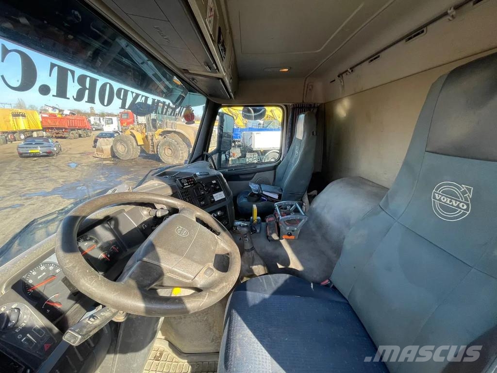 Volvo FM 13 .440 MTS Dino Grondzuigmachine Saugbagger Va Camiones aspiradores/combi