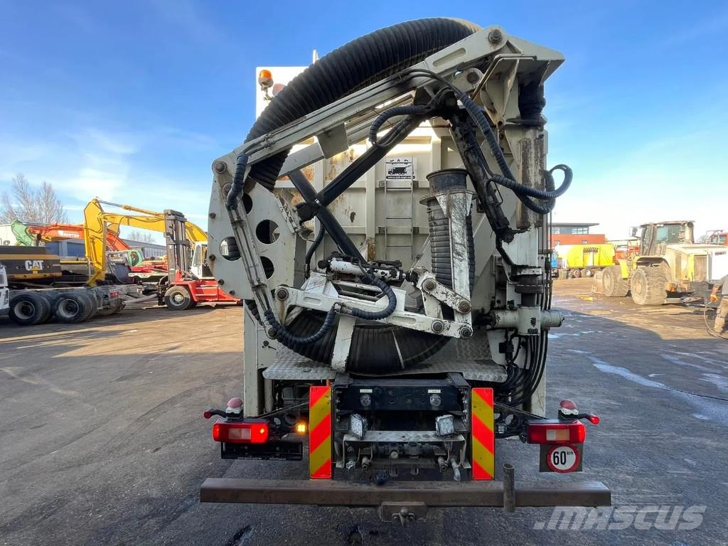 Volvo FM 13 .440 MTS Dino Grondzuigmachine Saugbagger Va Camiones aspiradores/combi