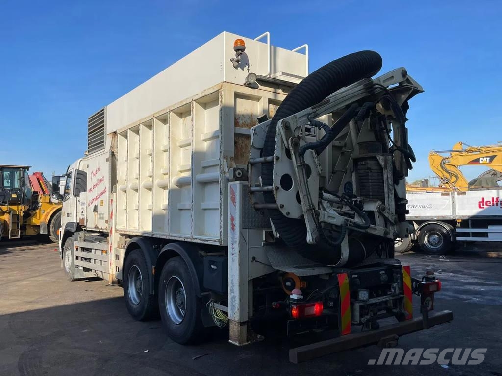 Volvo FM 13 .440 MTS Dino Grondzuigmachine Saugbagger Va Camiones aspiradores/combi