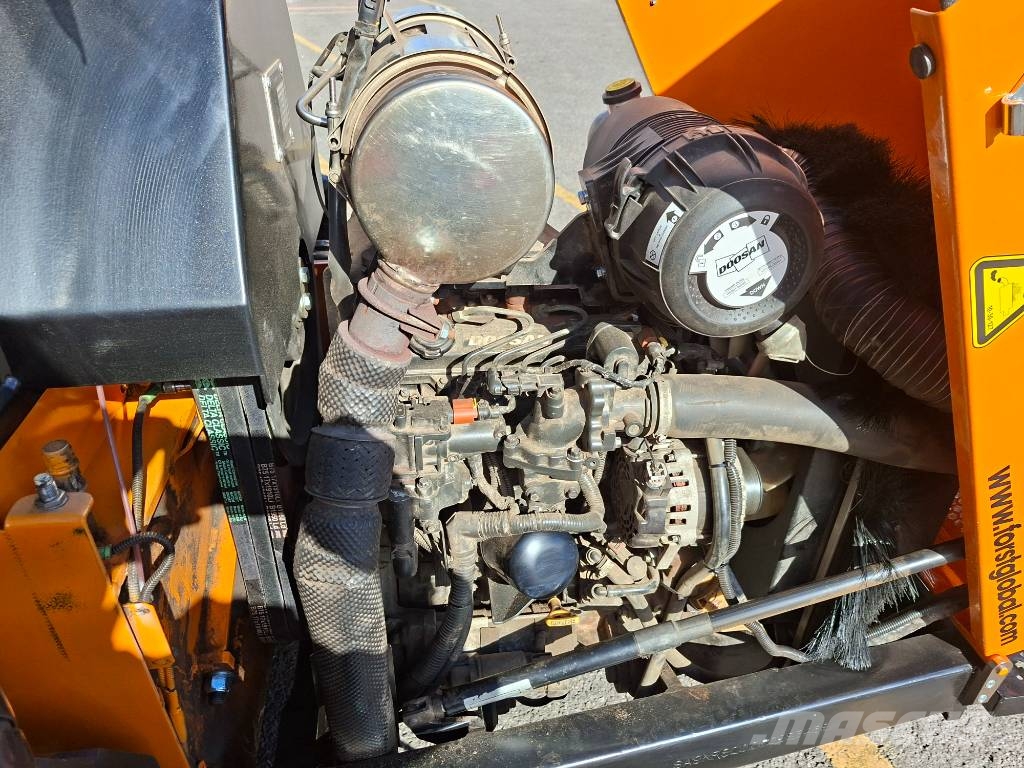 Forst XR8D ماكينات تقطيع أخشاب الحراجة