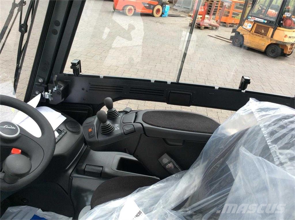 Linde E35HL Electric forklifts
