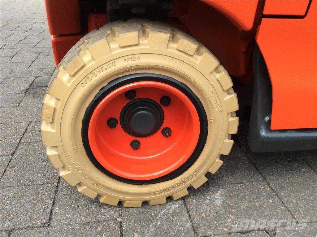 Linde E35HL Electric forklifts
