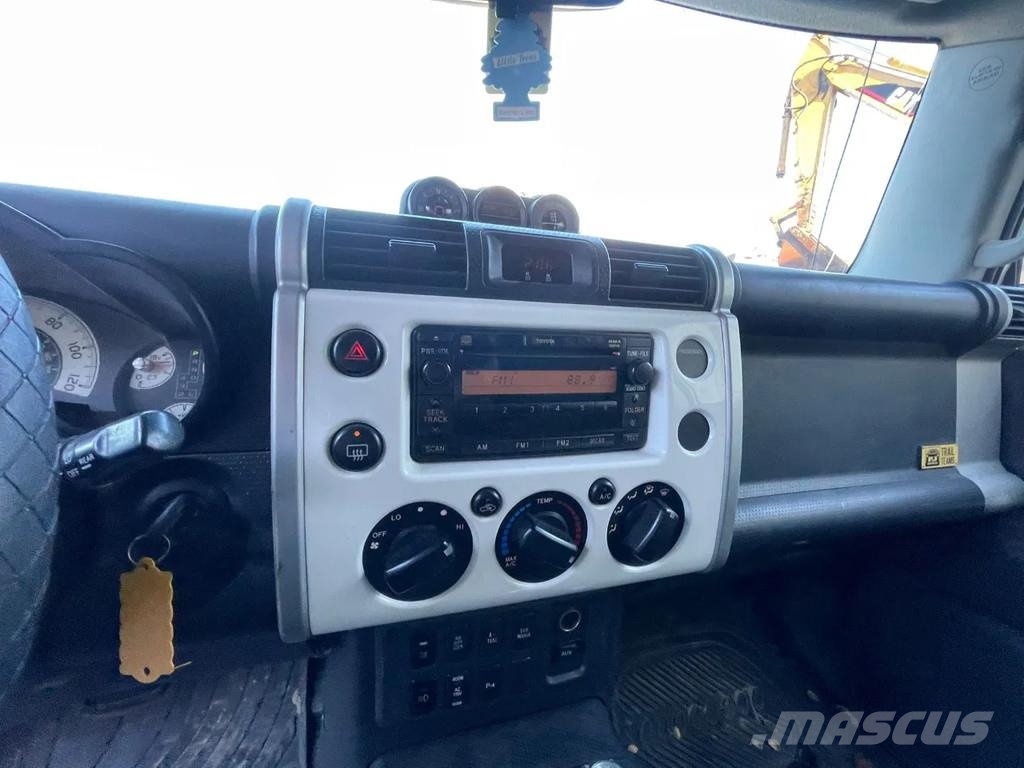 Toyota FJ Cruiser 4.0 V6 Airconditioning 4x4 Automatic Ge 크로스컨트리 차량