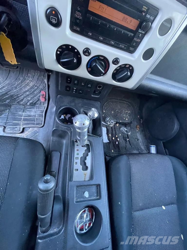 Toyota FJ Cruiser 4.0 V6 Airconditioning 4x4 Automatic Ge 크로스컨트리 차량