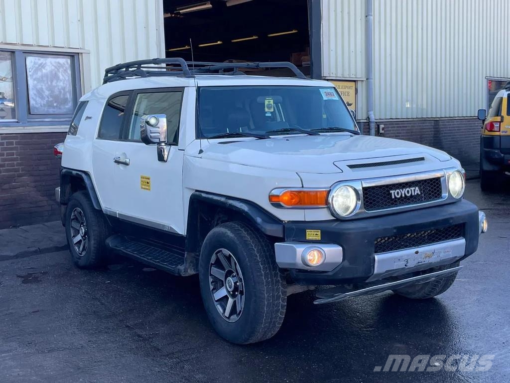 Toyota FJ Cruiser 4.0 V6 Airconditioning 4x4 Automatic Ge 크로스컨트리 차량