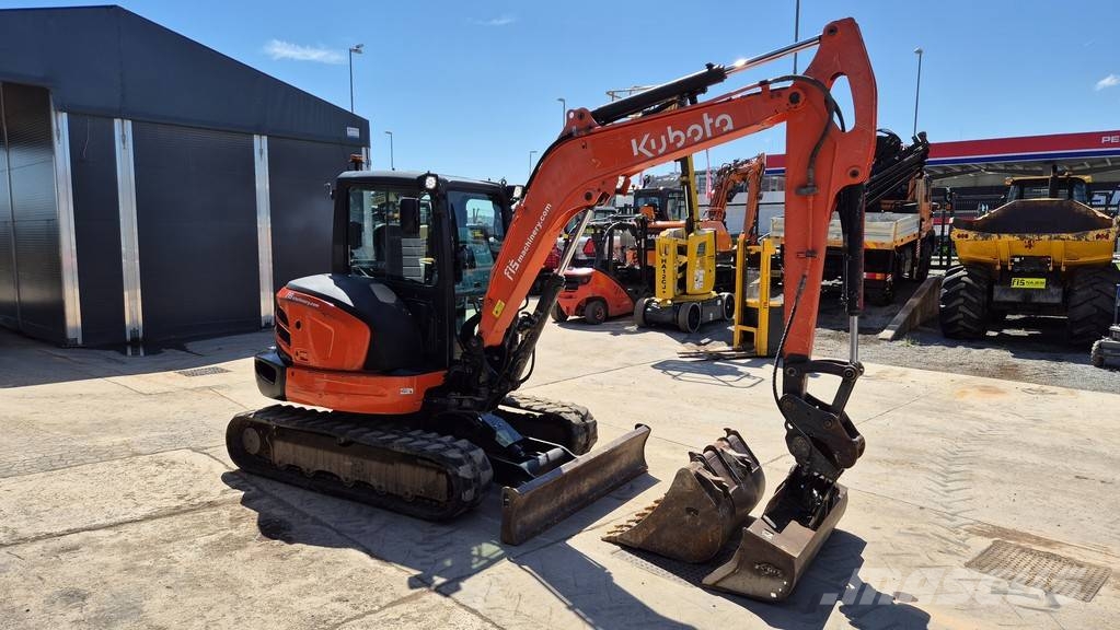 Kubota KX057-4 - 2015 YEAR - 3X BUCKETS - 5480 HOURS Minigraafmachines < 7t