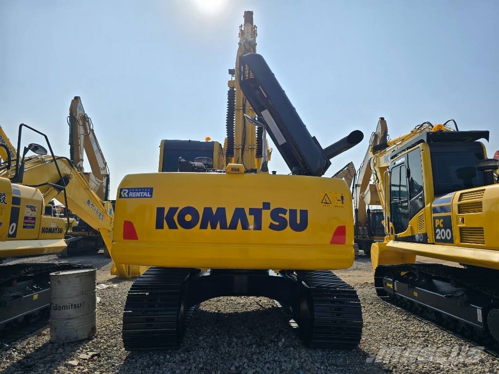 Komatsu PC 200-8 Közepes (midi) kotrók 7 t - 12 t