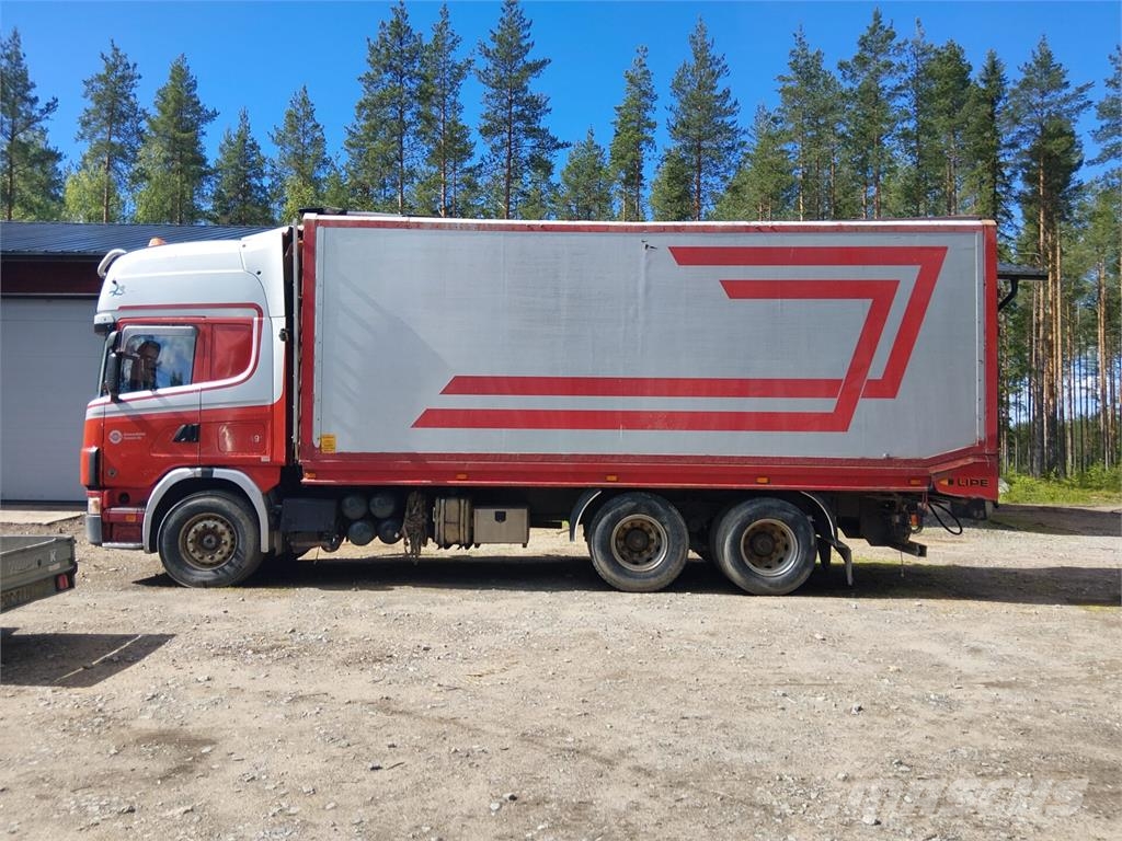 Scania R164G 6x4 Camiones de volteo para virutas de madera