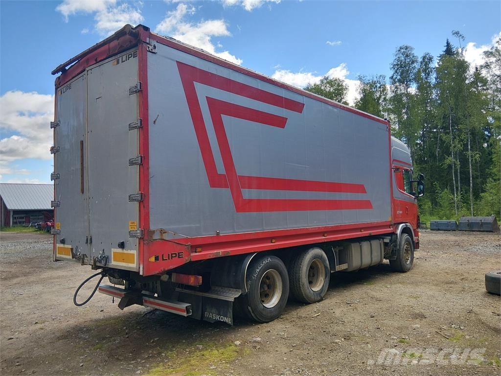 Scania R164G 6x4 Camiones de volteo para virutas de madera