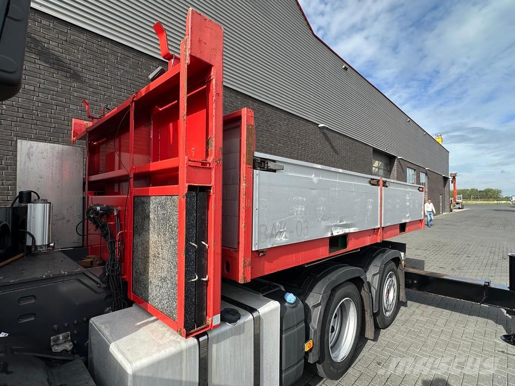 Volvo FH 500 8X2 TREKKER BAKWAGEN +PALFINGER PK 88002 EH All-Terrain-Krane