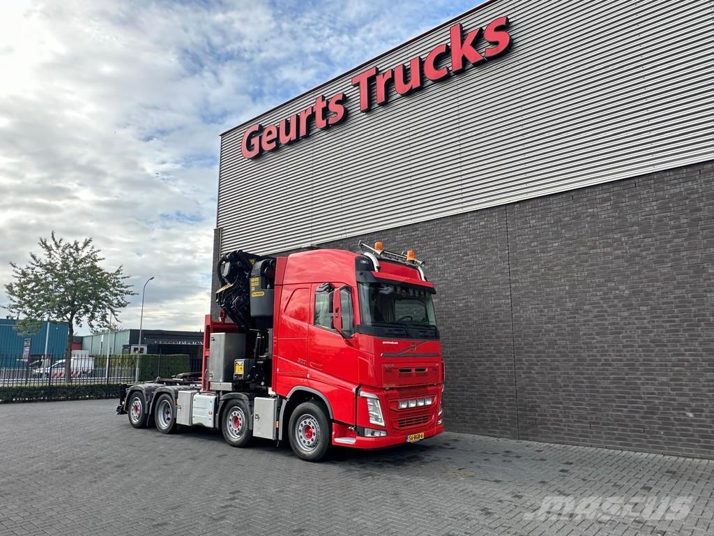 Volvo FH 500 8X2 TREKKER BAKWAGEN +PALFINGER PK 88002 EH All-Terrain-Krane