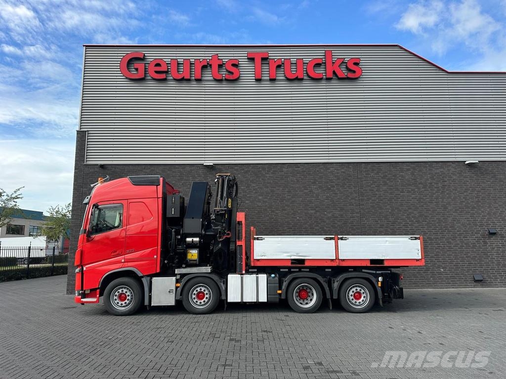 Volvo FH 500 8X2 TREKKER BAKWAGEN +PALFINGER PK 8802 EH Kranen voor alle terreinen