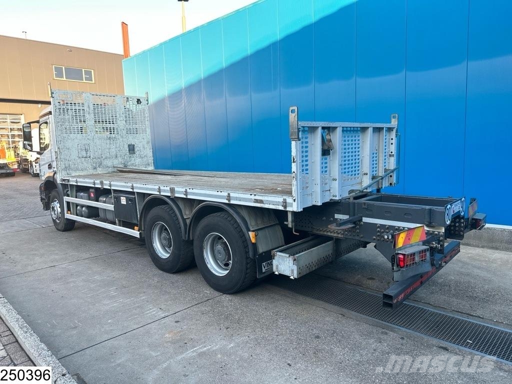 Mercedes-Benz Arocs 2636 EURO 6, 6x4, PTO, Steel suspension Platte bakwagens
