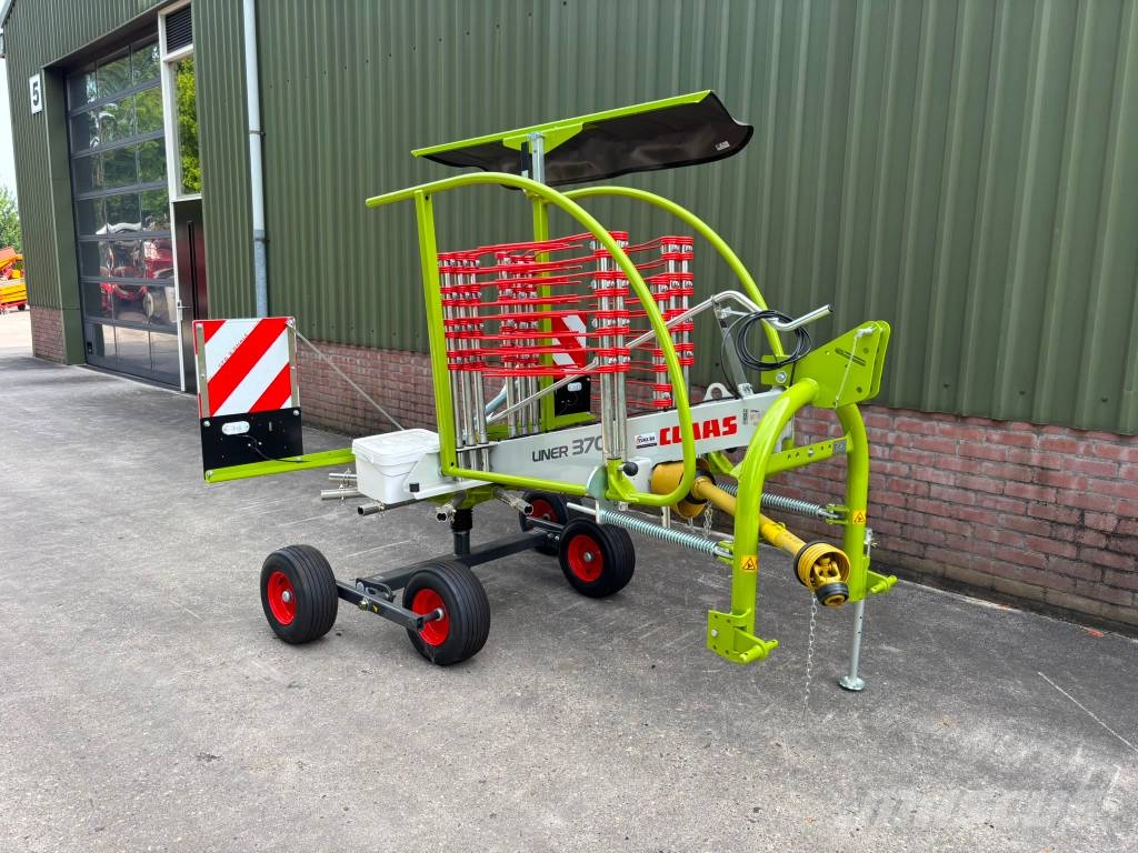 CLAAS Liner 370 Rendforgatók