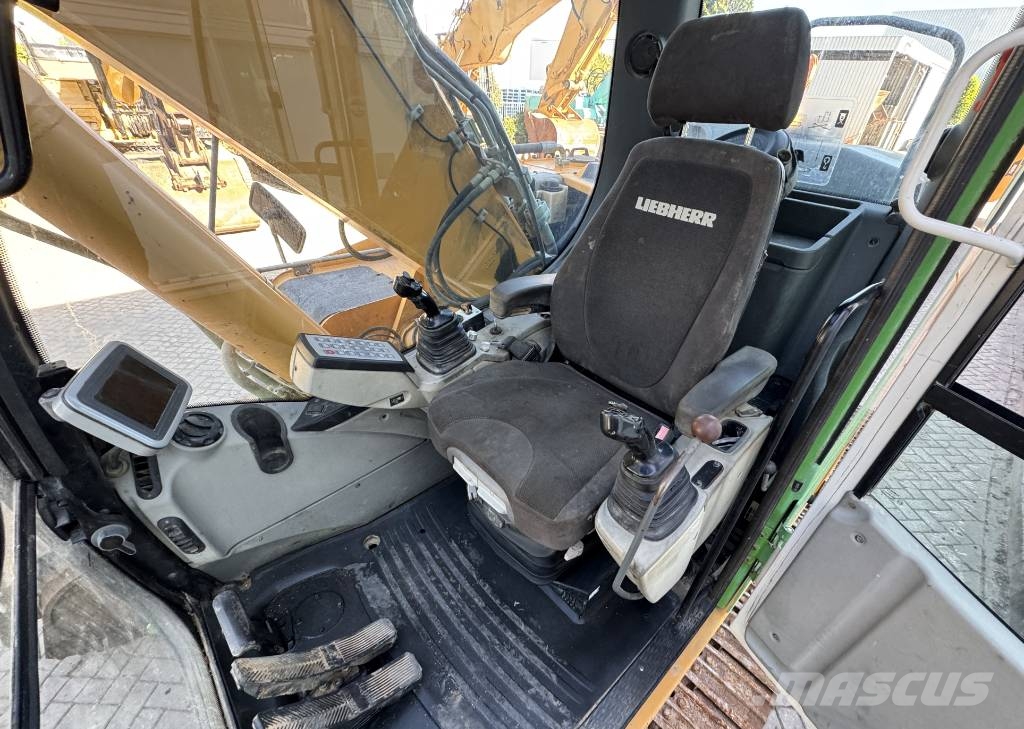 Liebherr R 926 LC Litronic 대형 굴삭기 29톤 이상