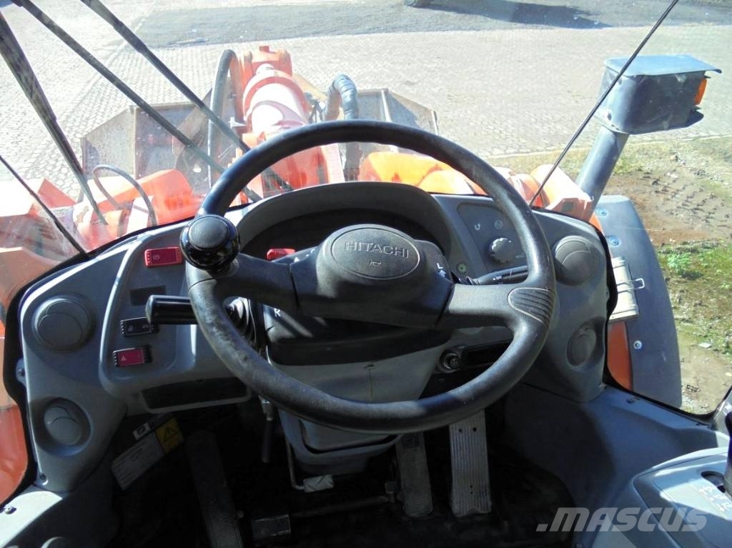 Hitachi ZW 310-6 Kolesni nakladalci