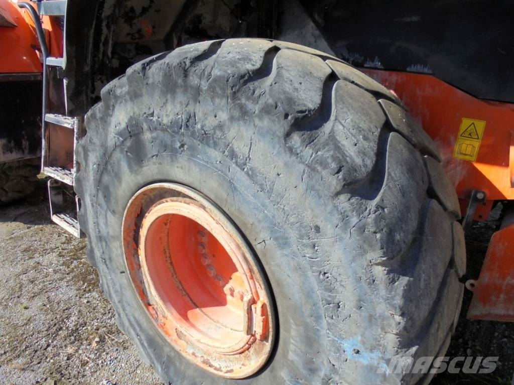 Hitachi ZW 310-6 Kolesni nakladalci