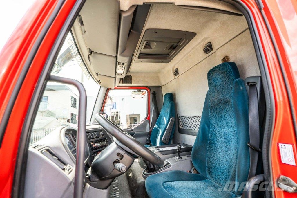 DAF LF 55.180 +DHOLLANDIA 2.5T. Lastbil - Gardin
