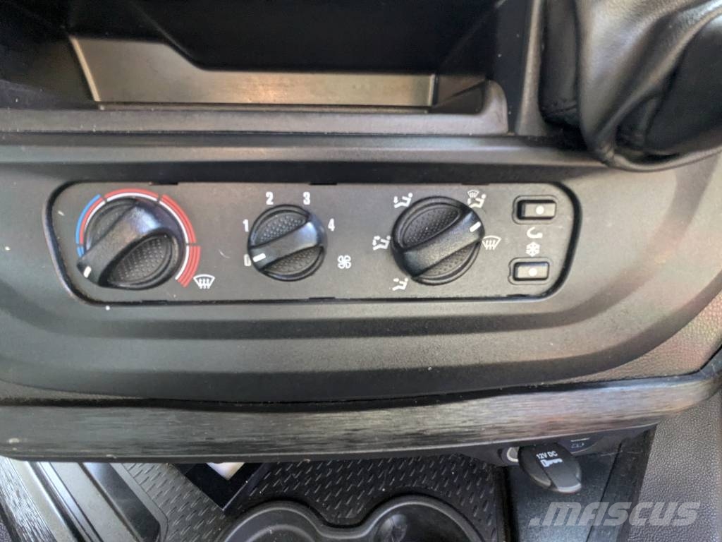 Iveco S-Way 460 中古トラクターヘッド | トレーラーヘッド