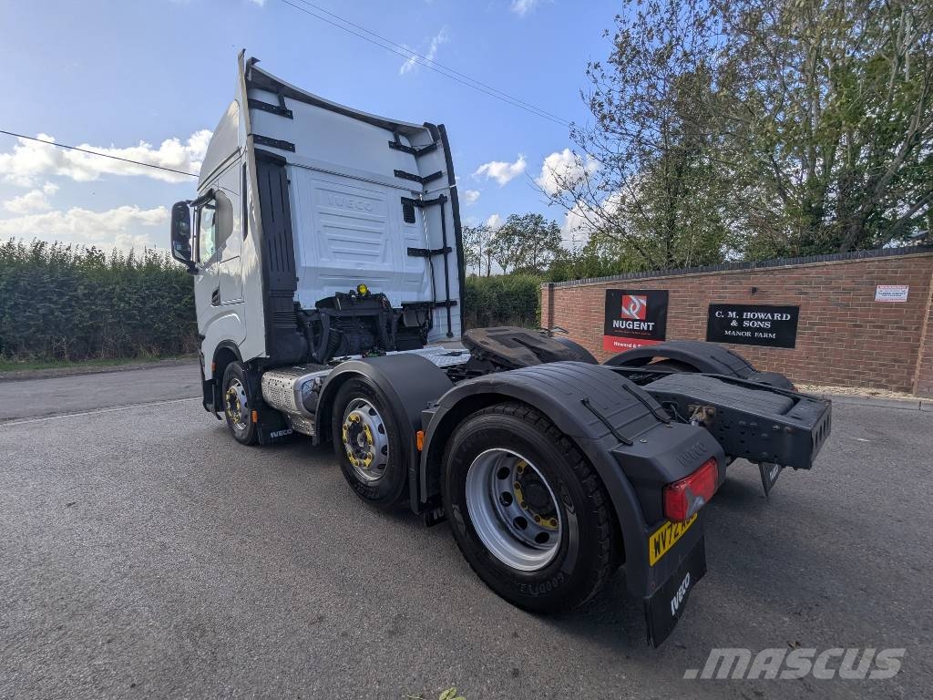 Iveco S-Way 460 中古トラクターヘッド | トレーラーヘッド