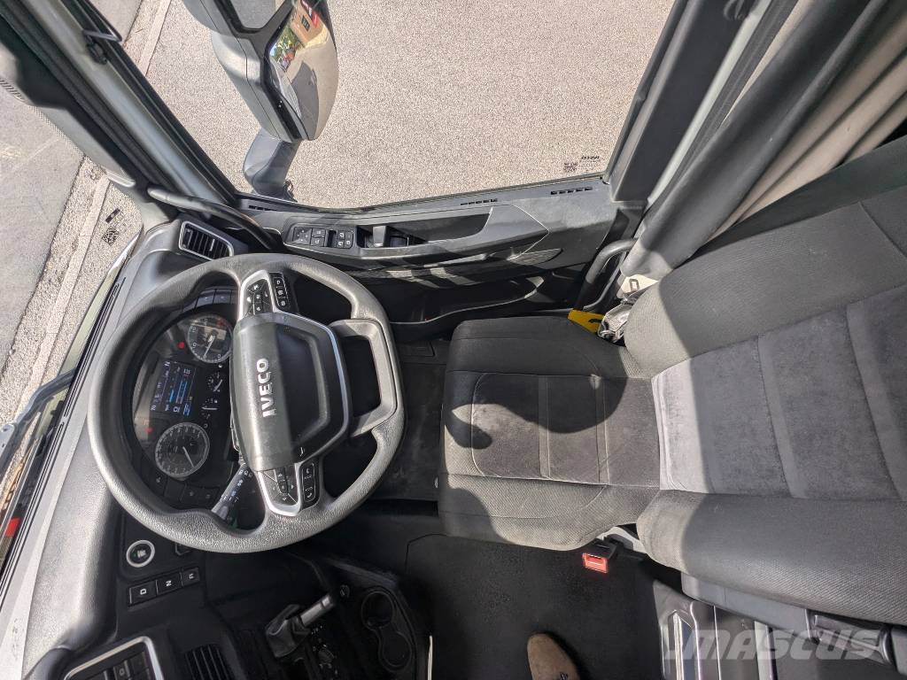 Iveco S-Way 460 中古トラクターヘッド | トレーラーヘッド