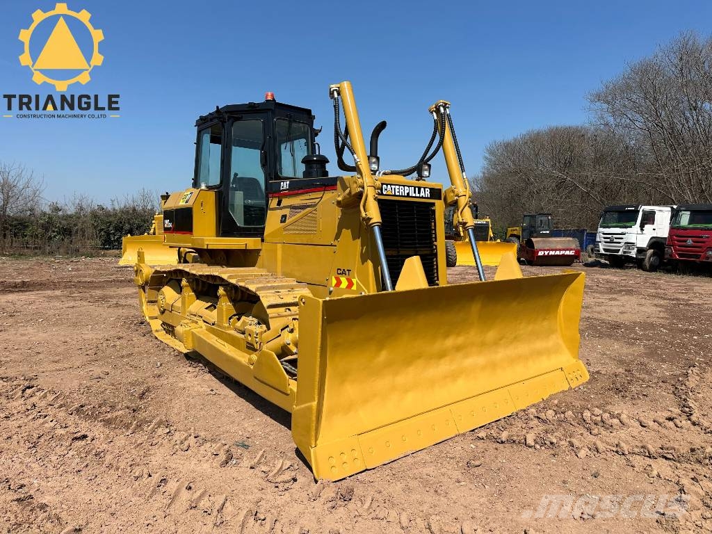 CAT D 6 G Buldožerji goseničarji