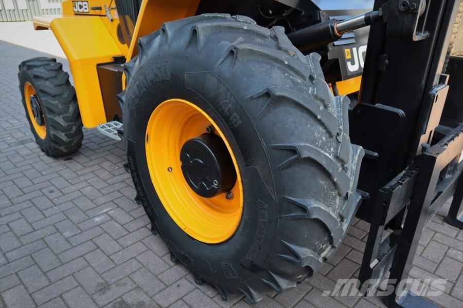 JCB 940-4 T4 Valid inspection, Diesel, 4x4 Drive, 3700 Empilhadores todo-terreno