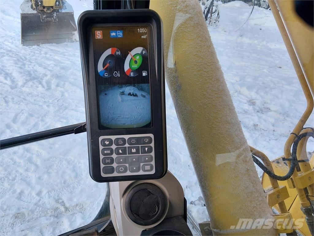 New Holland Kobelco E260 CSR حفارات زحافة