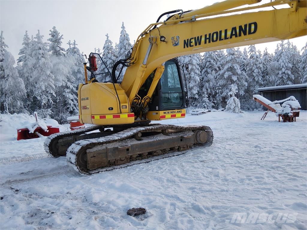 New Holland Kobelco E260 CSR حفارات زحافة