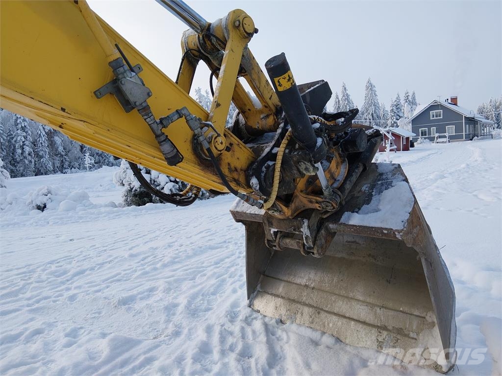 New Holland Kobelco E260 CSR حفارات زحافة
