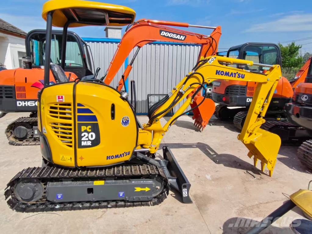Komatsu PC 20 대형 굴삭기 29톤 이상