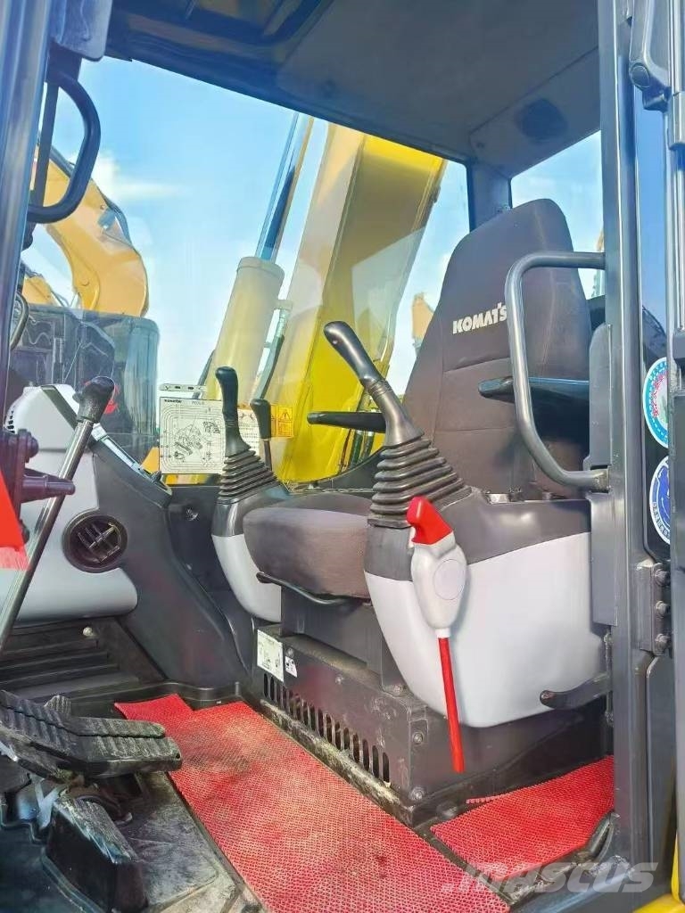 Komatsu 70 Escavadeiras de esteiras