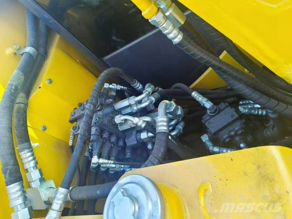 Komatsu 70 Escavadeiras de esteiras