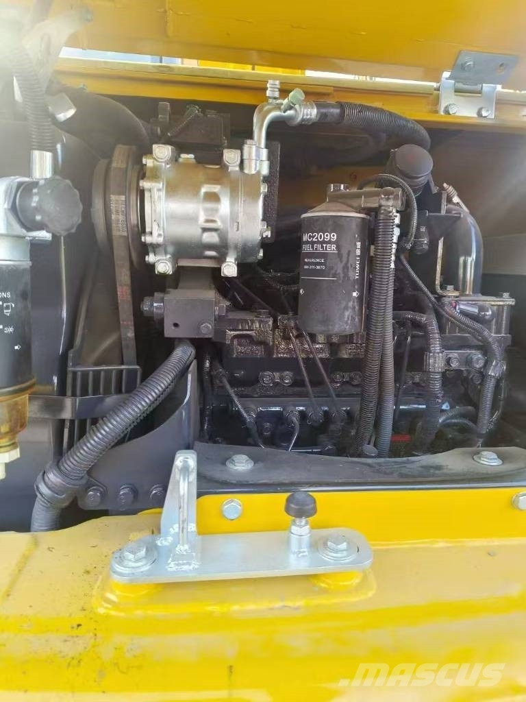 Komatsu 70 Escavadeiras de esteiras