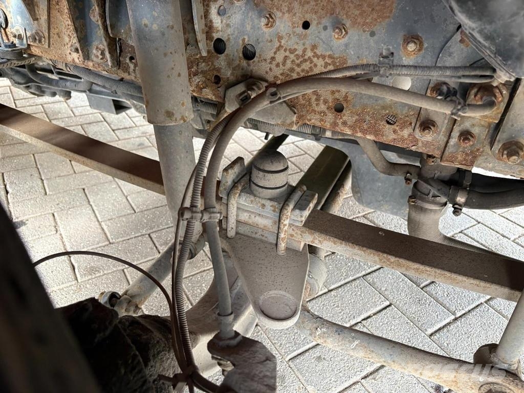 Iveco EUROCARGO 90E18 + EURO 5 + LOW KM + 3 SEATS شاحنات بغطاء جانبي