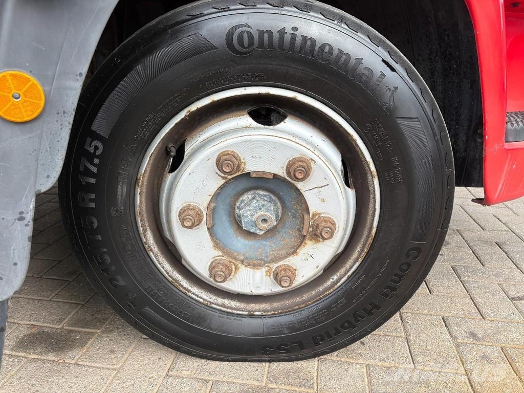 Iveco EUROCARGO 90E18 + EURO 5 + LOW KM + 3 SEATS شاحنات بغطاء جانبي