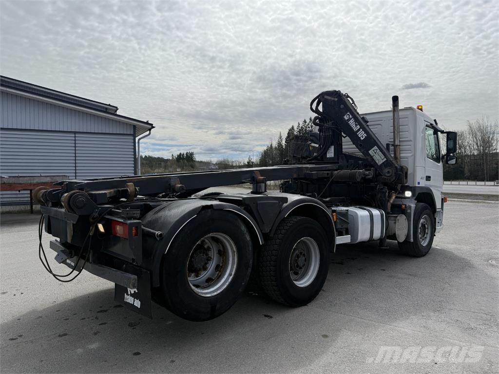 Volvo FM300 6X2 Vlakke laadvloer met kraan
