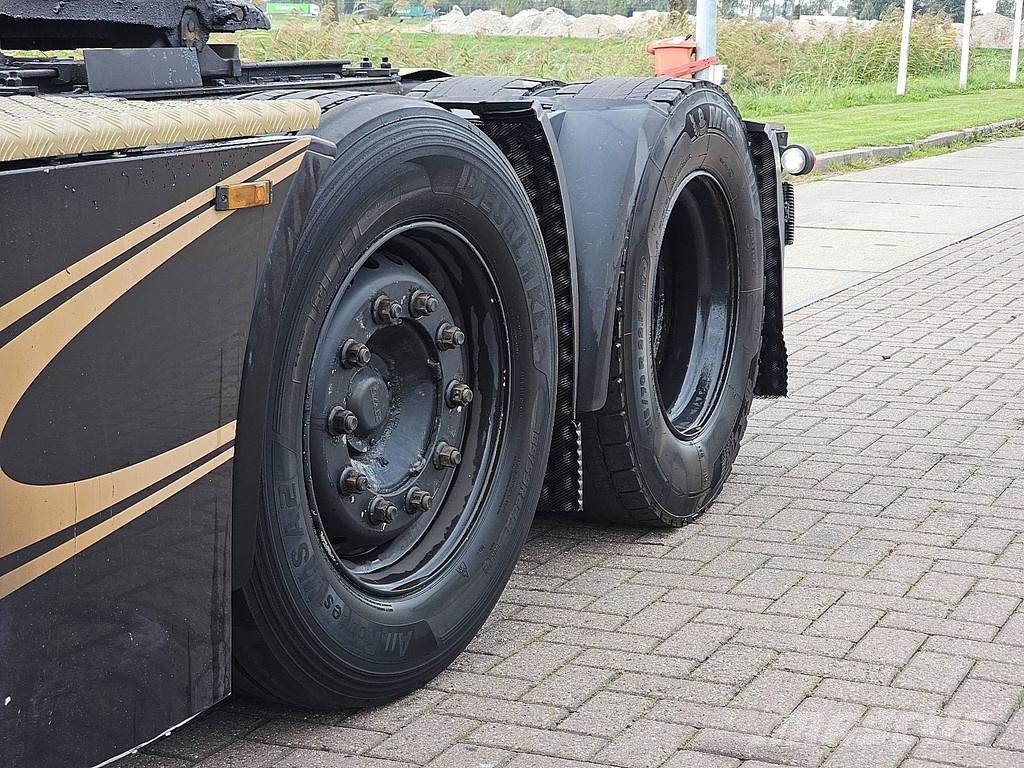 DAF XF 510 SSC 6x2 Trekkers