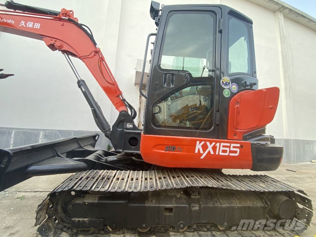 Kubota KX 165 Roomikekskavaatorid