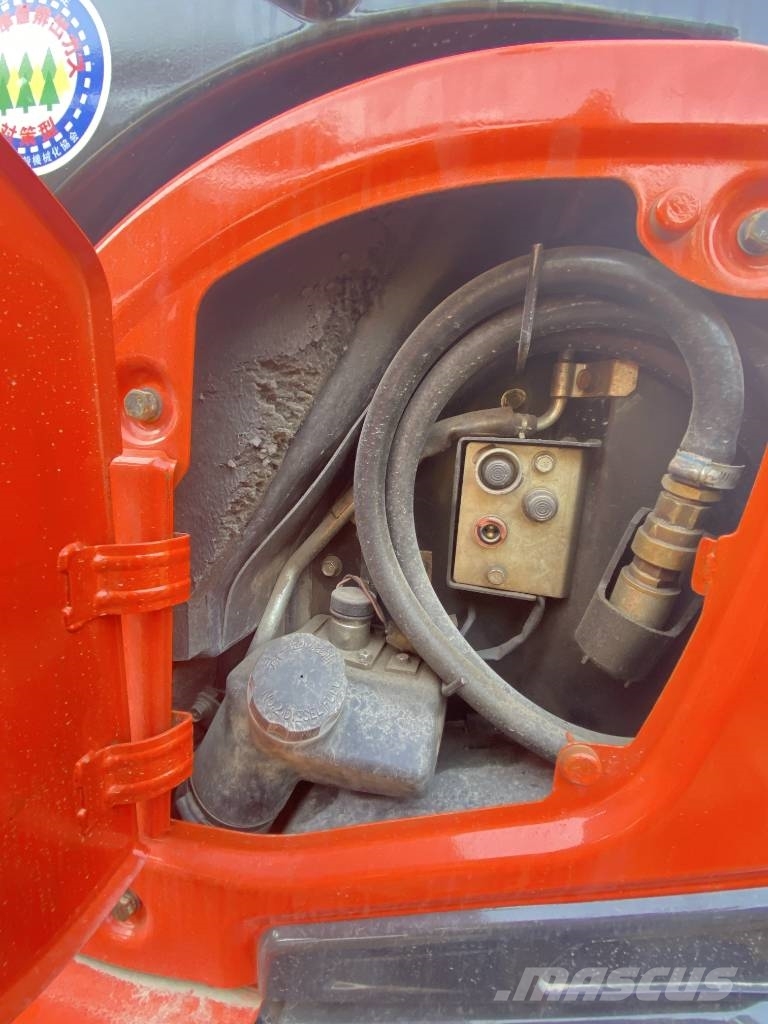 Kubota KX 165 Roomikekskavaatorid