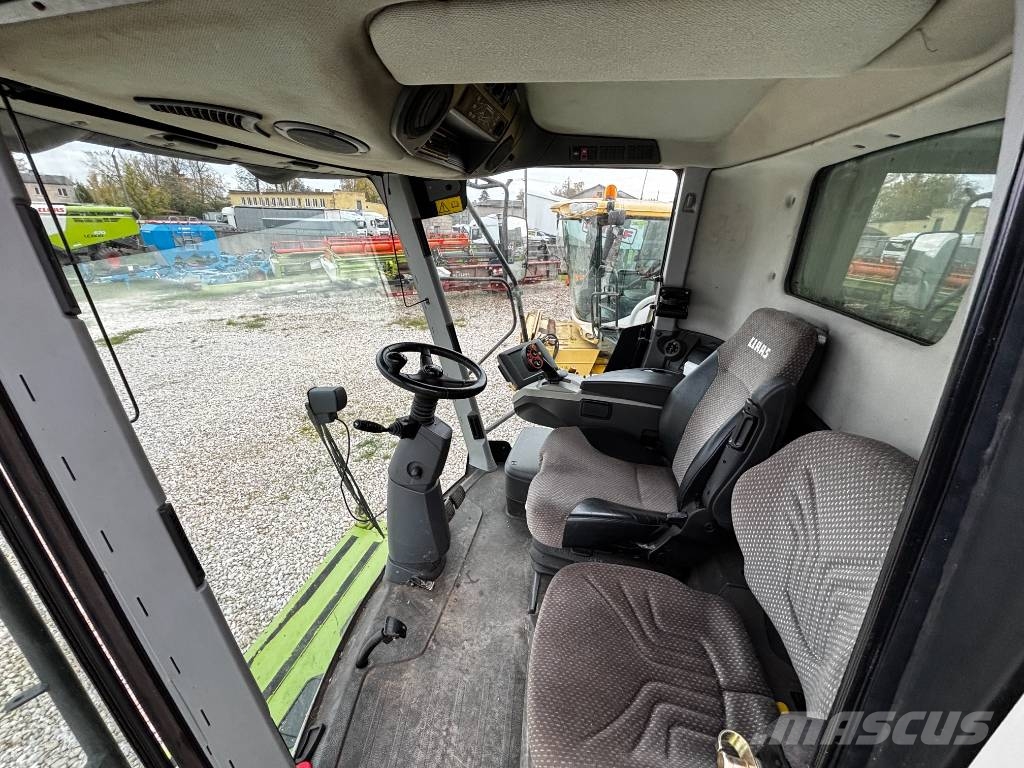 CLAAS Lexion 670 Colheitadeiras