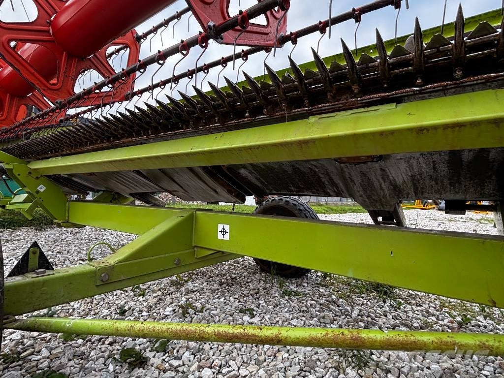 CLAAS Lexion 670 Colheitadeiras