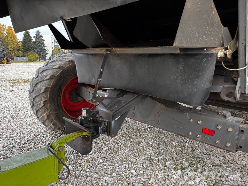 CLAAS Lexion 670 Colheitadeiras